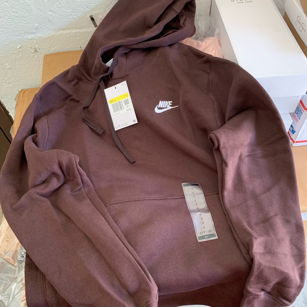 New Mens Brown Nike Hoodie. Size S